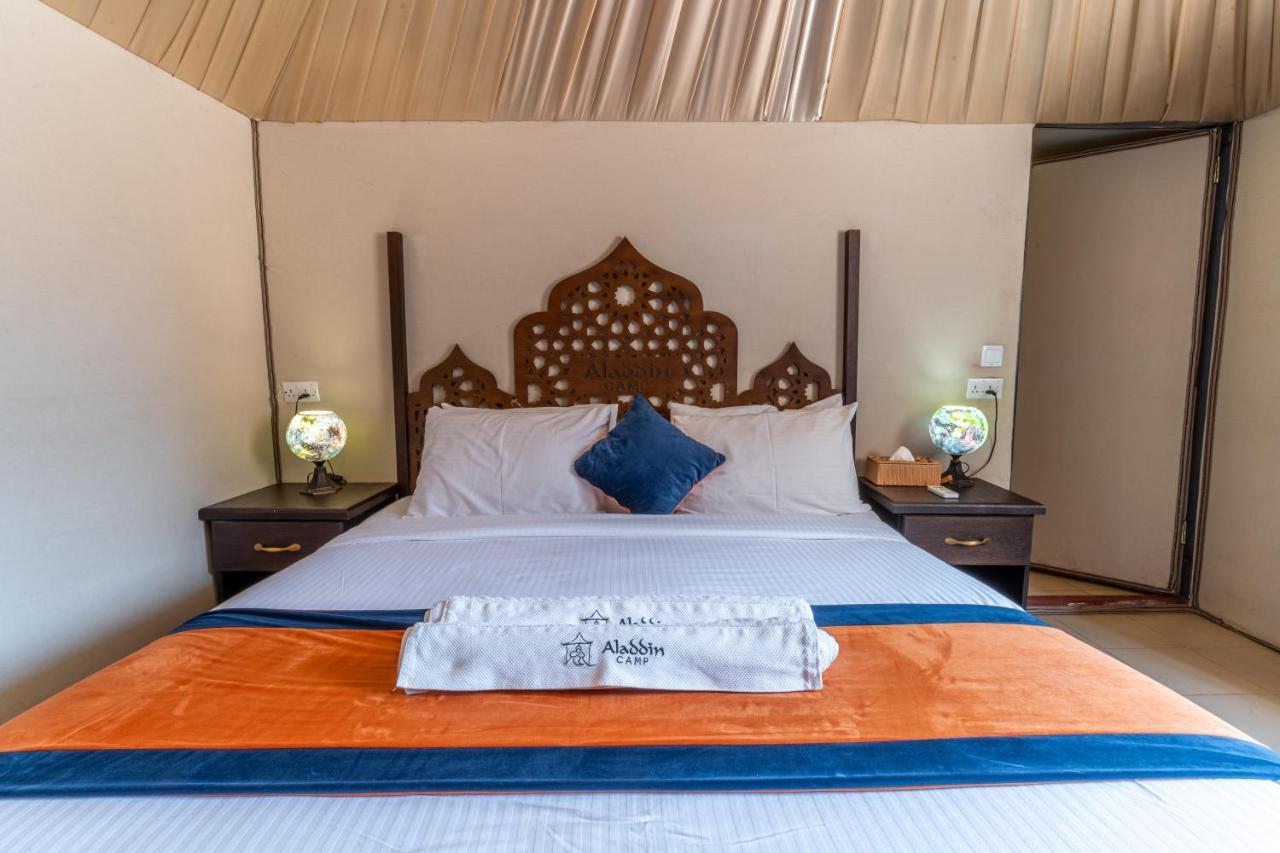 Aladdin Camp Hotel Вади Рум Екстериор снимка
